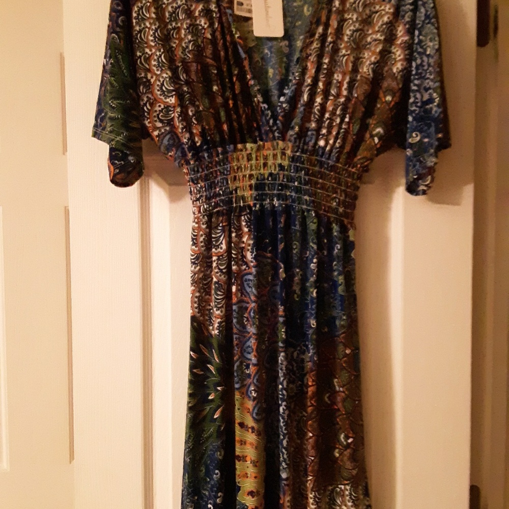 Orange, blue and greenish dress